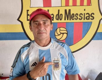 Paraibano torcedor da Argentina que tatuou Messi em 2022 faz 'promessa surpresa' em caso de novo título — Foto: Divulgação/Arquivo Pessoal