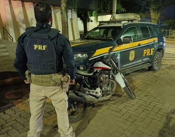 Fiscalização aponta aumento de 55% de motociclistas sem CNH nas rodovias federais da Grande Jão Pessoa — Foto: Divulgação/PRF