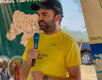 Ronaltty destacou a importância da qualificação profissional no meio rural e elogiou o empenho da gestão municipal. Foto — ©Divulgação.