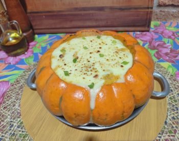 Frango gratinado no jerimum — Foto: Divulgação