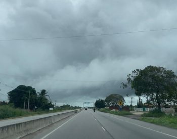 Tempo nublado, chuvas, chuva Rio Grande do Norte RN estrada tempo fechado — Foto: Isaac Ribeiro/governo do RN