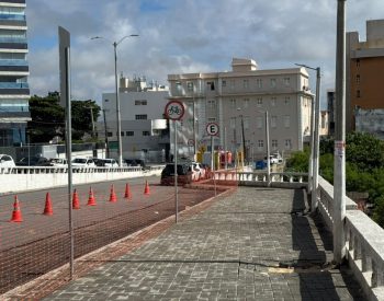 Prefeitura vai avaliar riscos no trecho — Foto: Sérgio Henrique Santos/Inter TV Cabugi