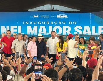 Lula visita túnel que leva águas do Rio São Francisco ao Oeste do Rio Grande do Norte — Foto: Iara Nóbrega/Inter TV Costa Branca